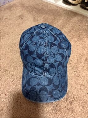 Coach baseball hat